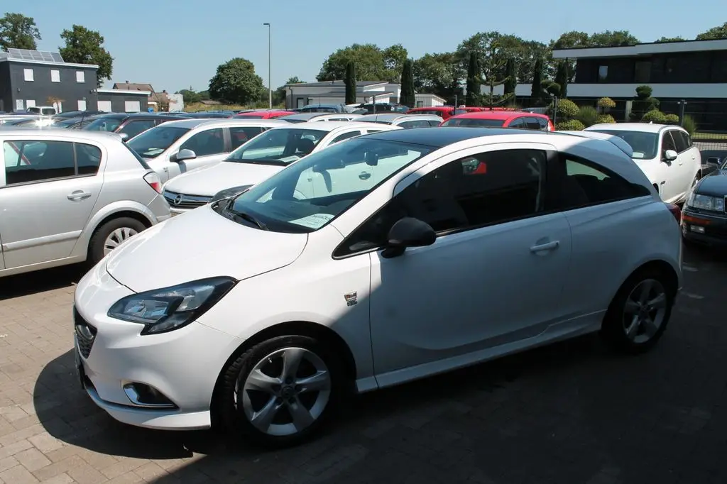 Photo 1 : Opel Corsa 2016 Petrol