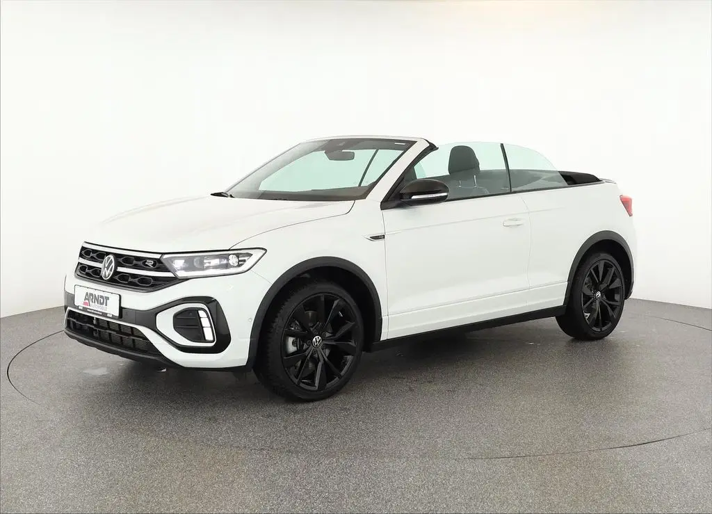 Photo 1 : Volkswagen T-roc 2023 Essence