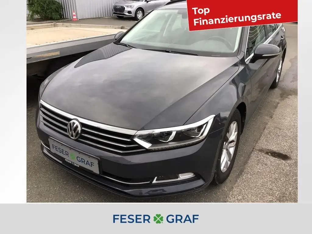 Photo 1 : Volkswagen Passat 2018 Diesel