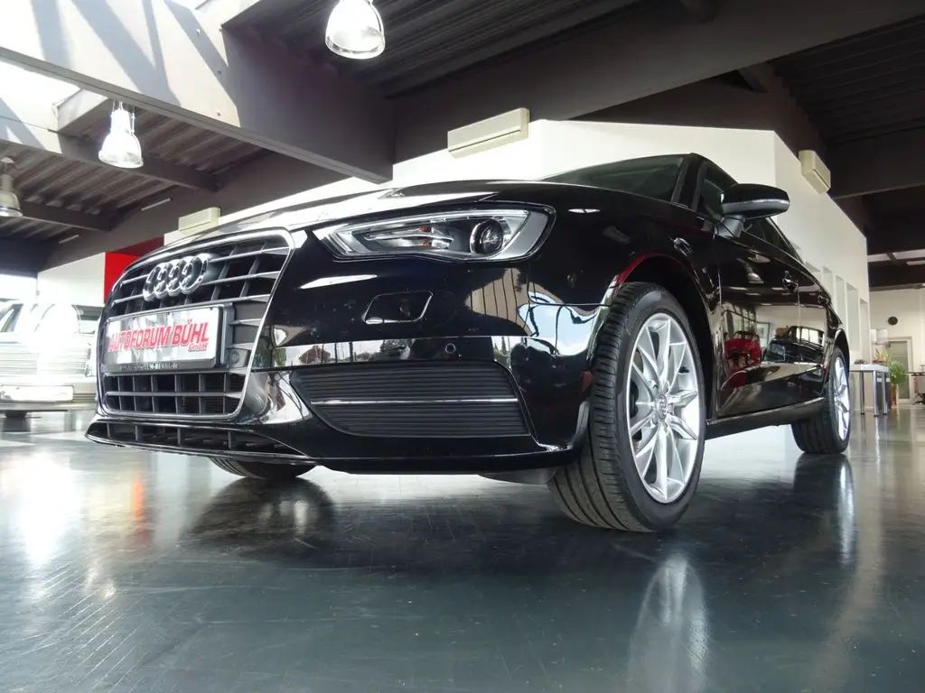 Photo 1 : Audi A3 2015 Essence