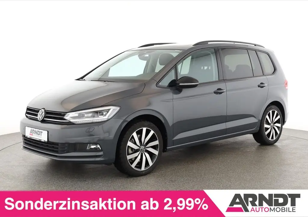 Photo 1 : Volkswagen Touran 2024 Petrol