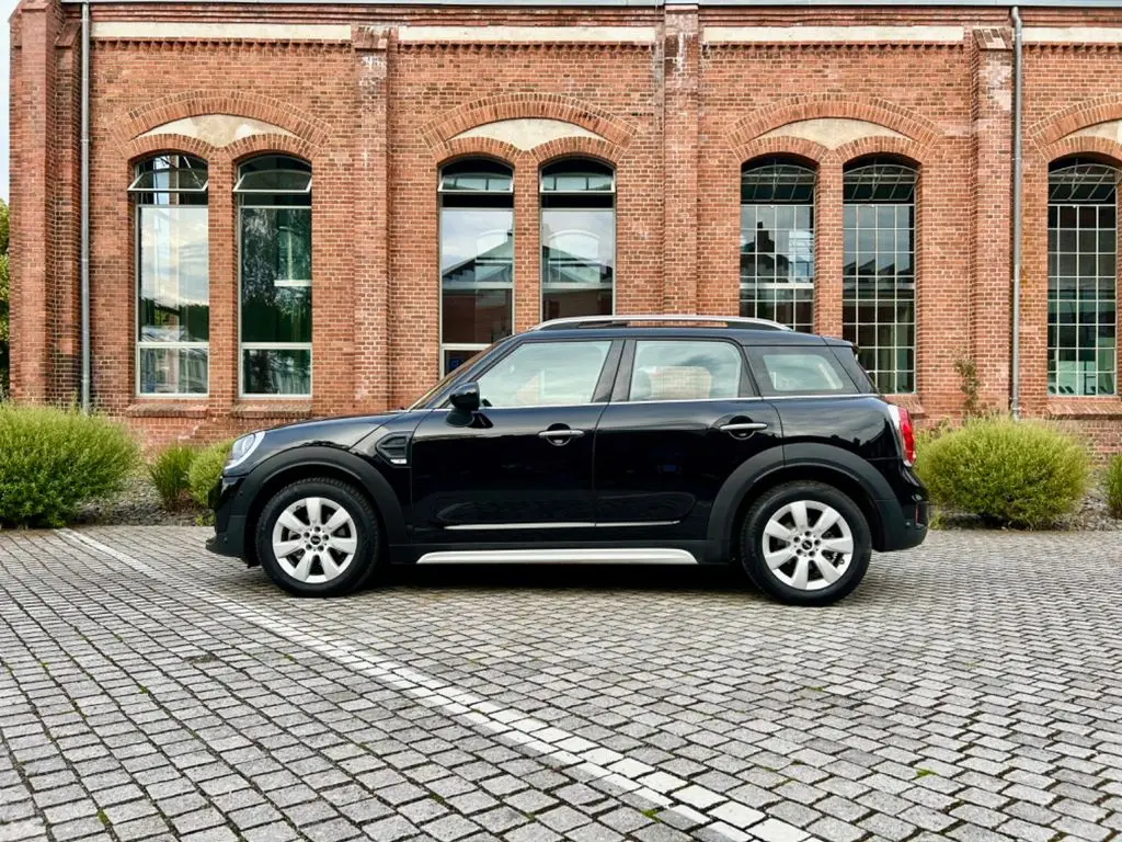 Photo 1 : Mini One 2019 Petrol