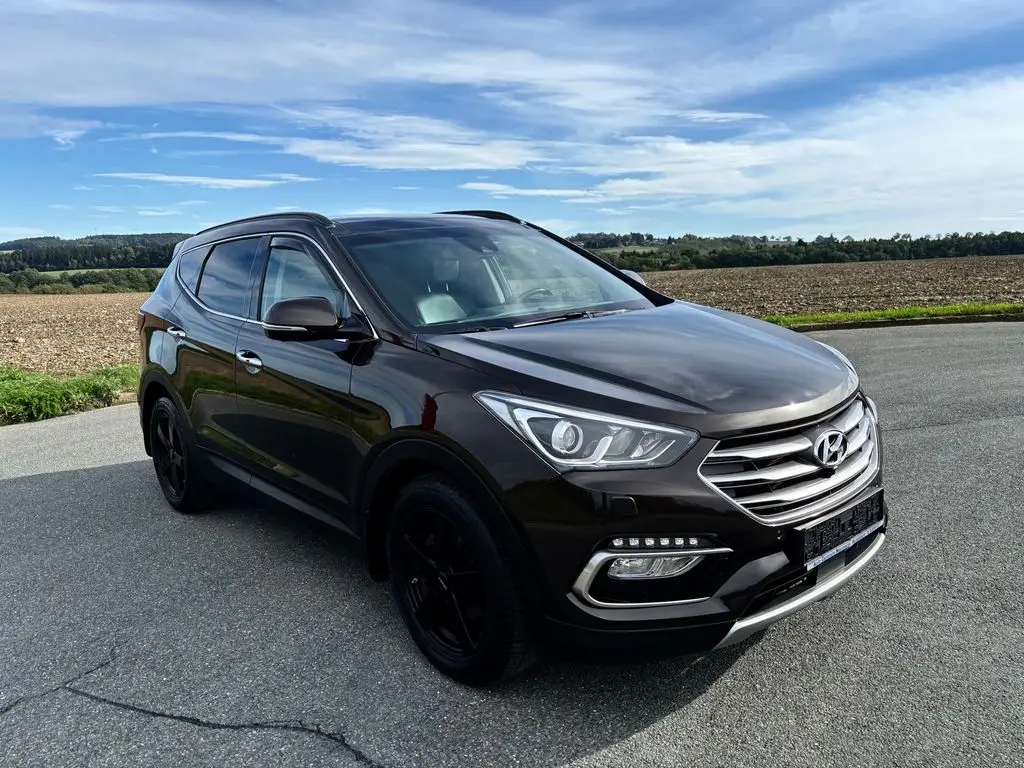 Photo 1 : Hyundai Santa Fe 2016 Diesel