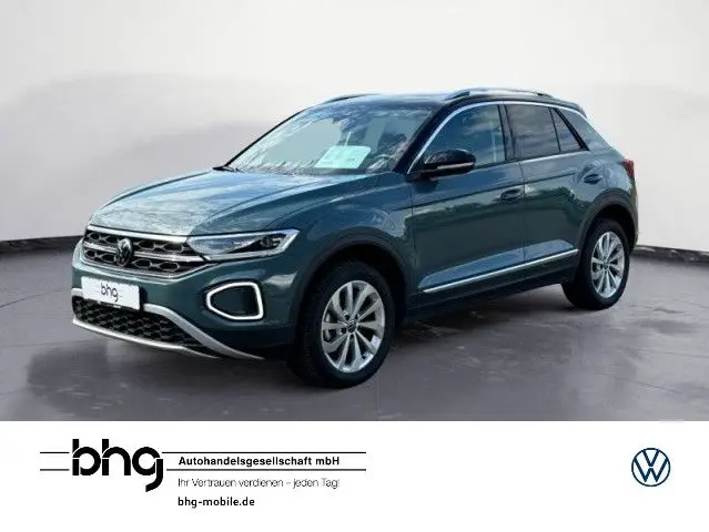 Photo 1 : Volkswagen T-roc 2024 Petrol