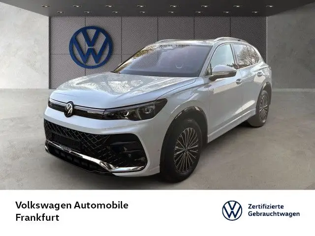 Photo 1 : Volkswagen Tiguan 2024 Essence