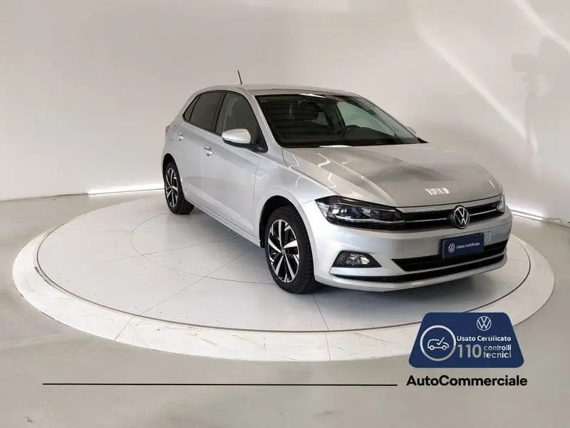 Photo 1 : Volkswagen Polo 2021 Autres