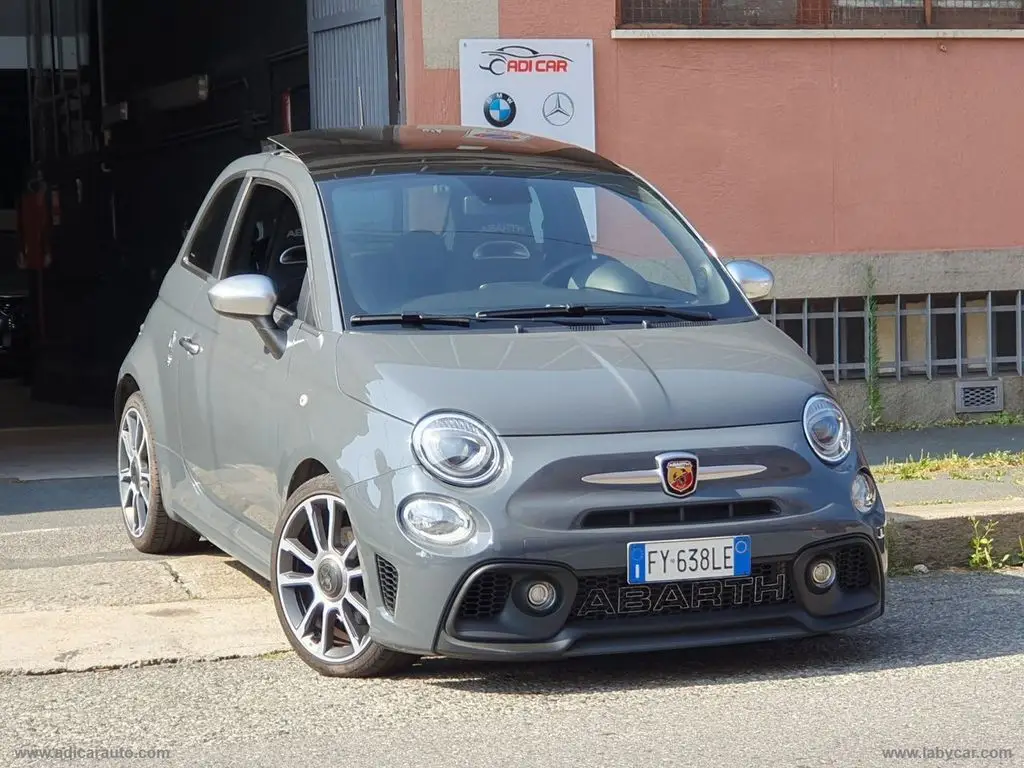 Photo 1 : Abarth 595 2019 Essence