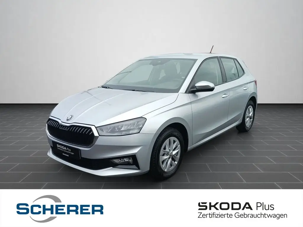 Photo 1 : Skoda Fabia 2024 Essence