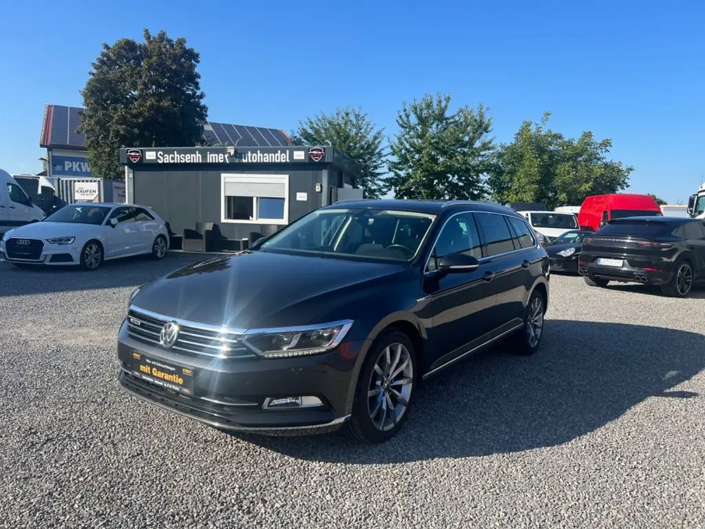 Photo 1 : Volkswagen Passat 2018 Diesel