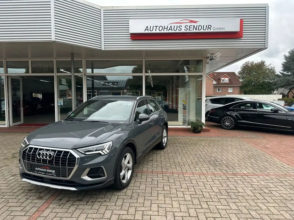 Photo 1 : Audi Q3 2022 Diesel