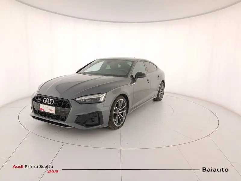 Photo 1 : Audi A5 2023 Autres