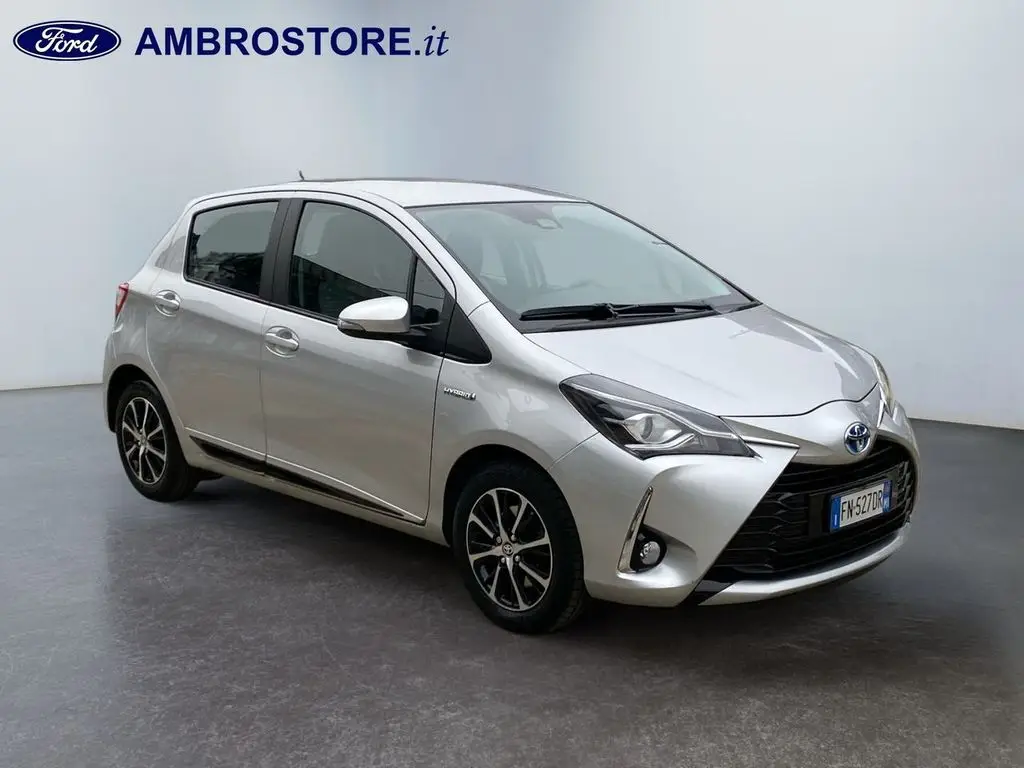 Photo 1 : Toyota Yaris 2018 Hybride