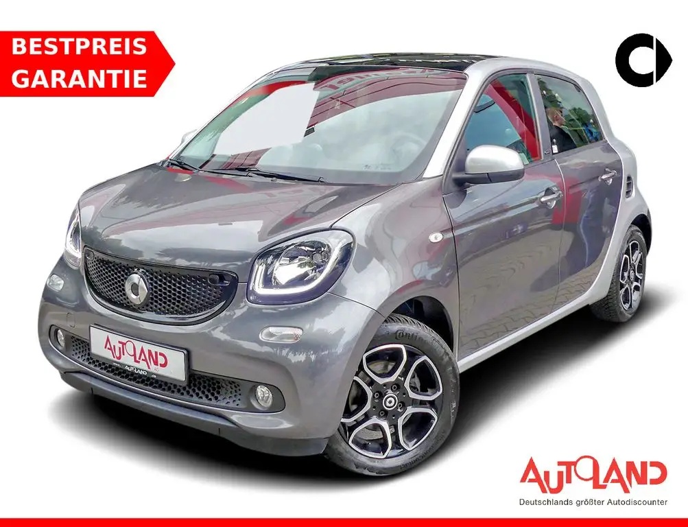 Photo 1 : Smart Forfour 2018 Petrol