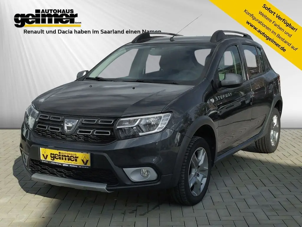 Photo 1 : Dacia Sandero 2018 Petrol