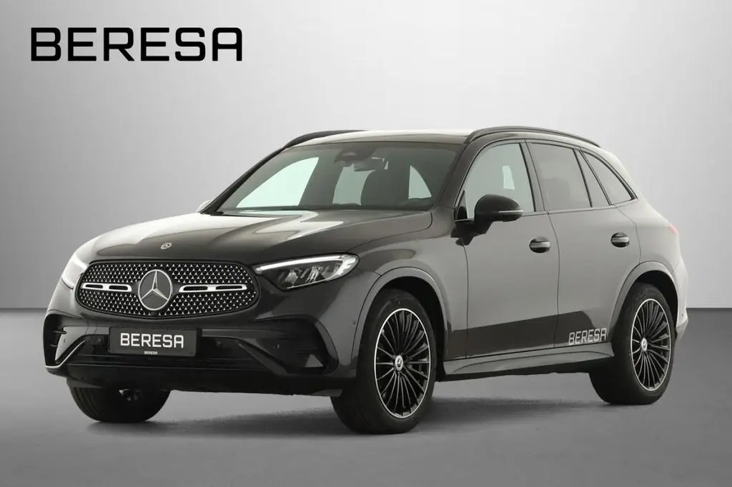 Photo 1 : Mercedes-benz Classe Glc 2024 Petrol