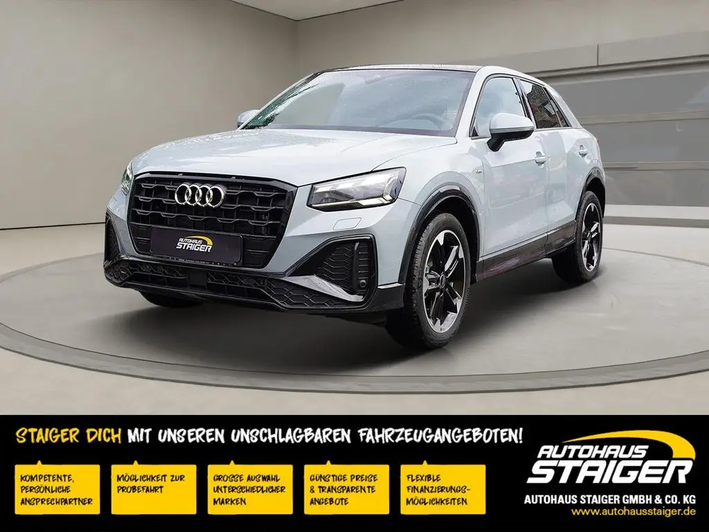 Photo 1 : Audi Q2 2023 Petrol