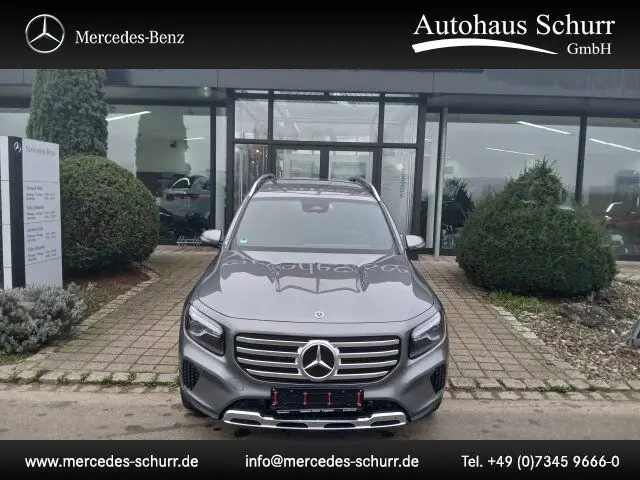 Photo 1 : Mercedes-benz Classe Glb 2024 Petrol