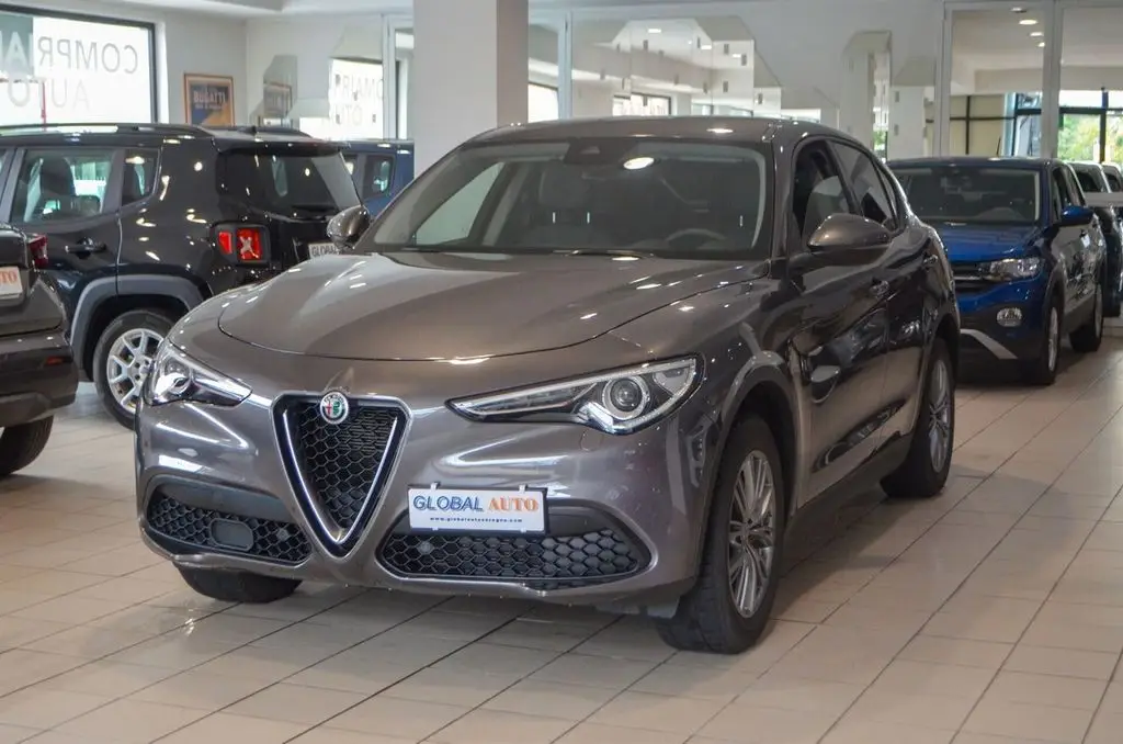 Photo 1 : Alfa Romeo Stelvio 2019 Diesel