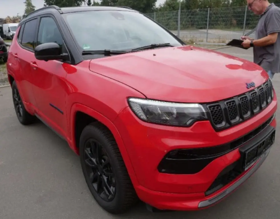 Photo 1 : Jeep Compass 2023 Hybrid