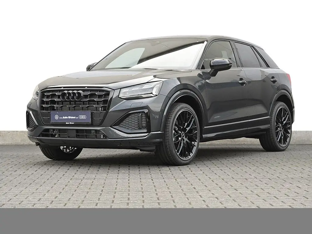 Photo 1 : Audi Q2 2024 Essence