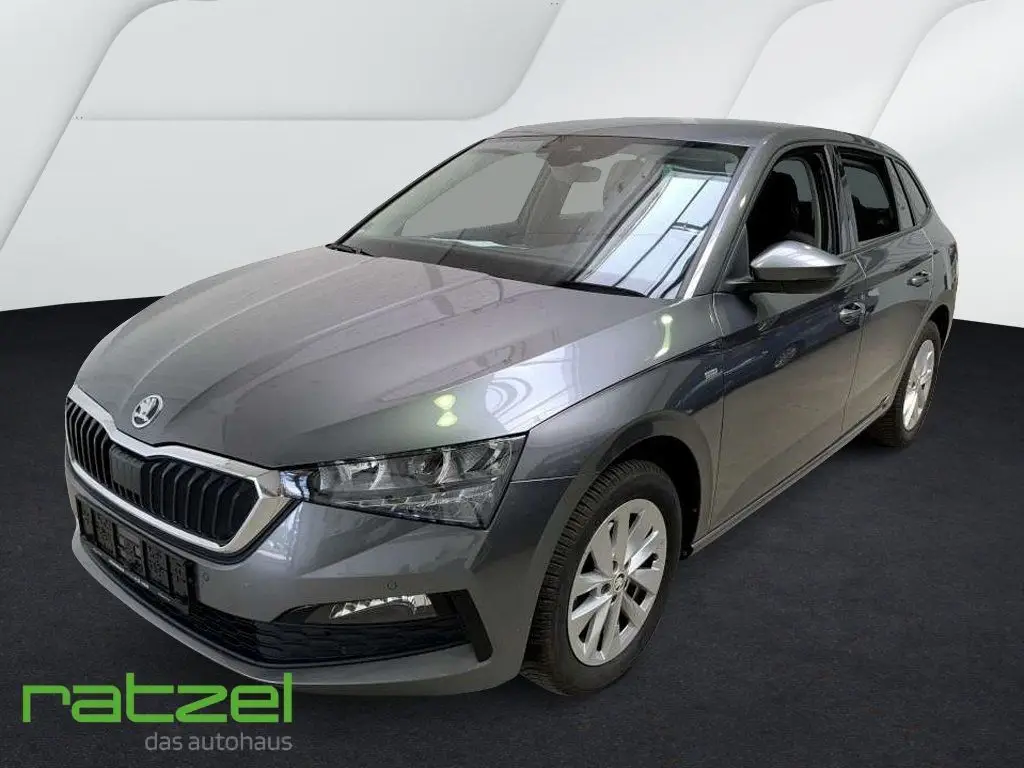 Photo 1 : Skoda Scala 2023 Essence