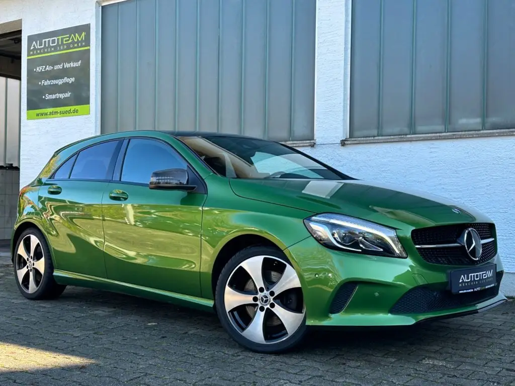 Photo 1 : Mercedes-benz Classe A 2017 Petrol