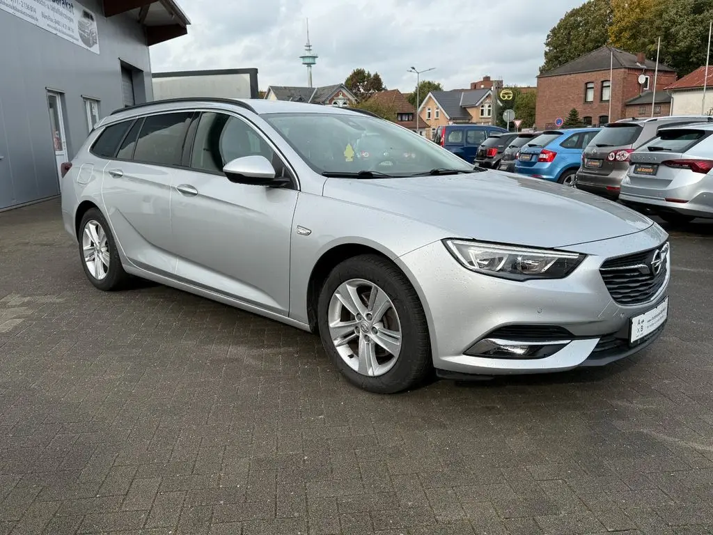 Photo 1 : Opel Insignia 2019 Diesel