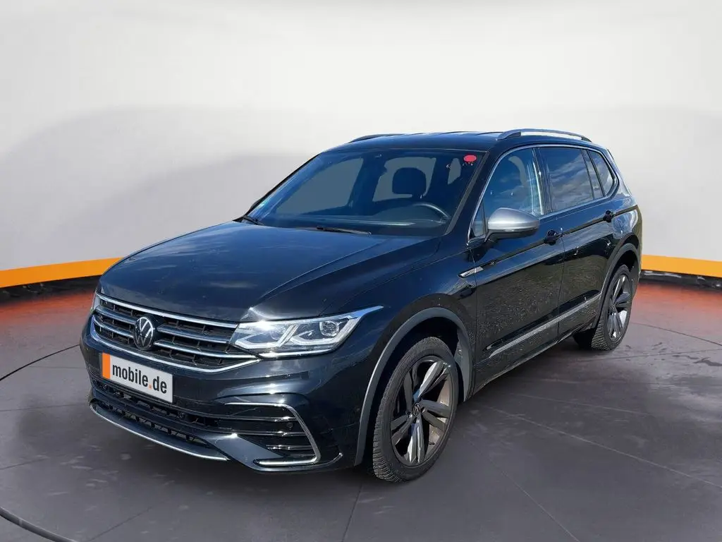 Photo 1 : Volkswagen Tiguan 2024 Essence