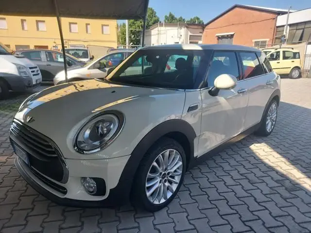 Photo 1 : Mini One 2018 Diesel