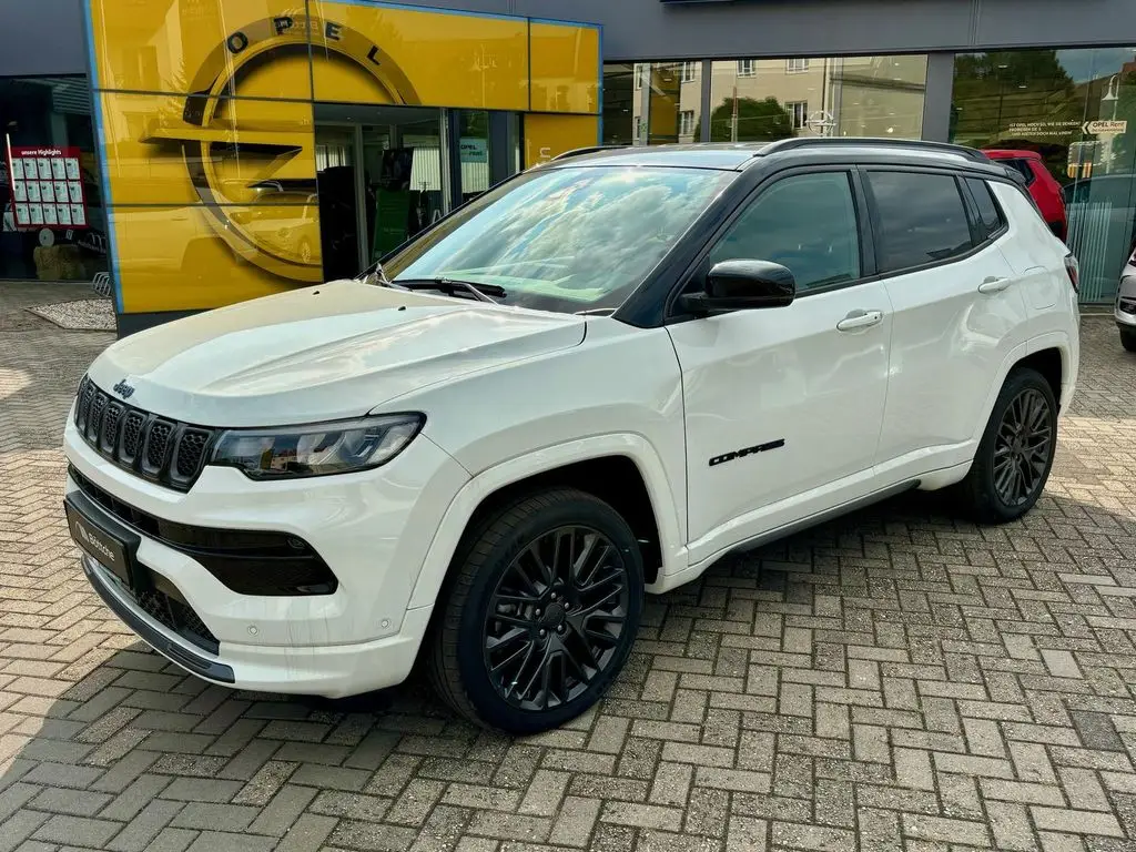 Photo 1 : Jeep Compass 2022 Hybrid