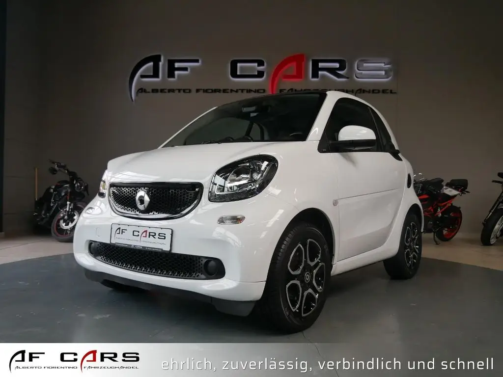 Photo 1 : Smart Fortwo 2016 Petrol