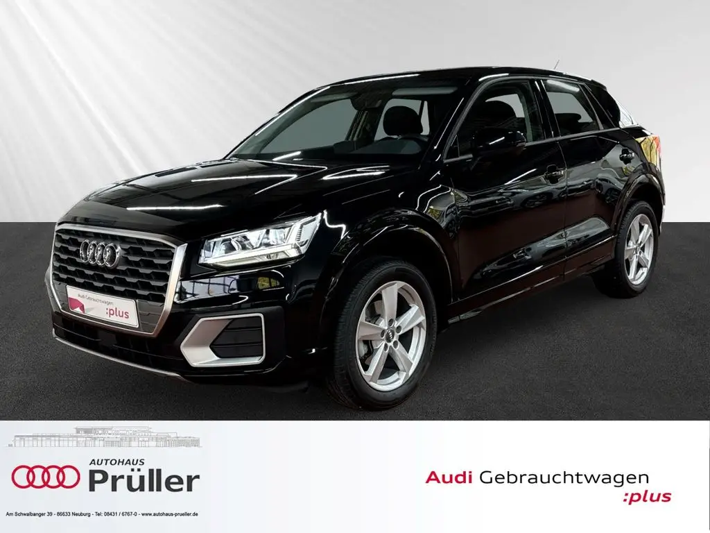 Photo 1 : Audi Q2 2020 Petrol