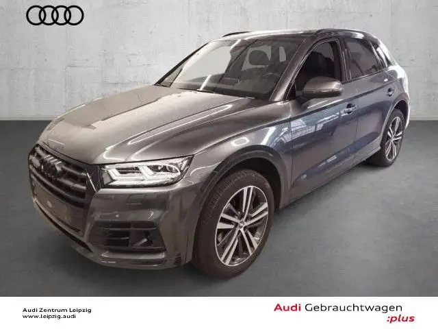 Photo 1 : Audi Q5 2020 Diesel