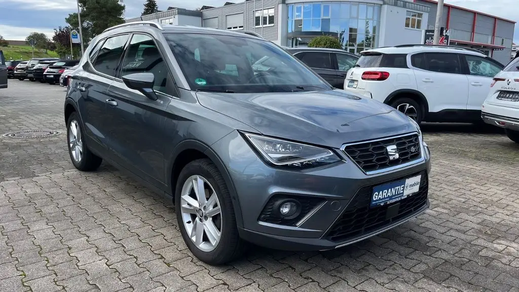 Photo 1 : Seat Arona 2018 Diesel