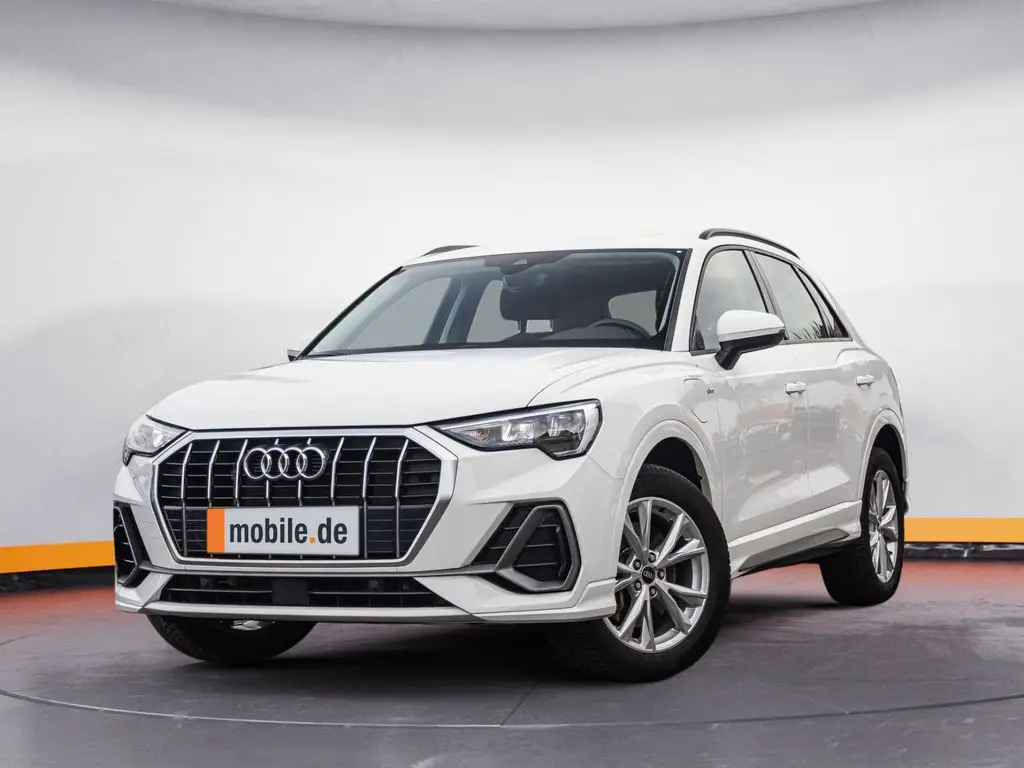 Photo 1 : Audi Q3 2021 Hybride