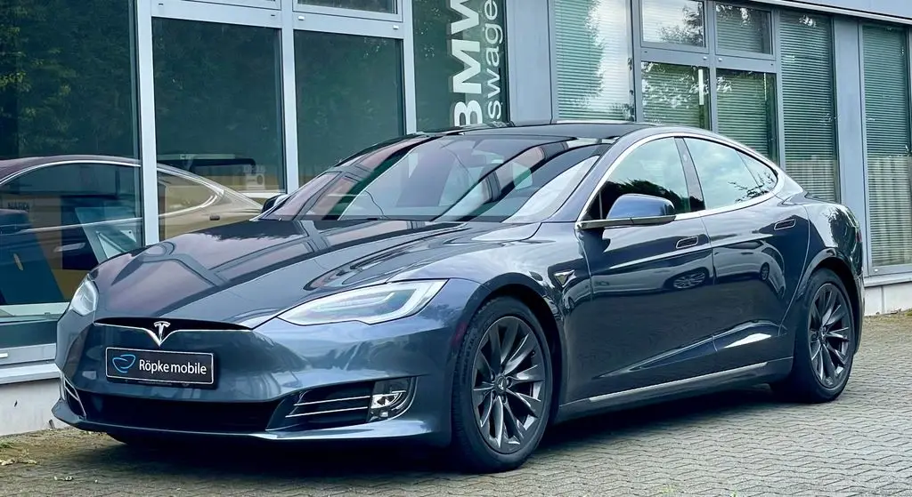 Photo 1 : Tesla Model S 2020 Not specified