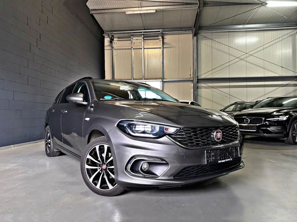 Photo 1 : Fiat Tipo 2017 Diesel