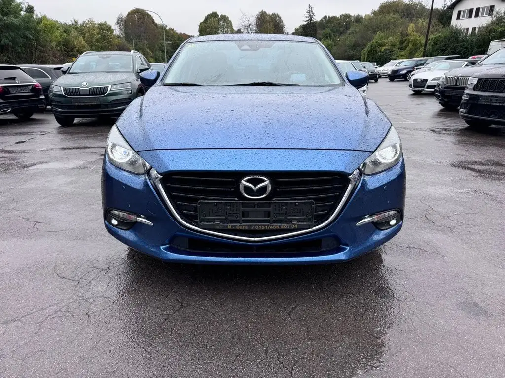 Photo 1 : Mazda 3 2017 Essence