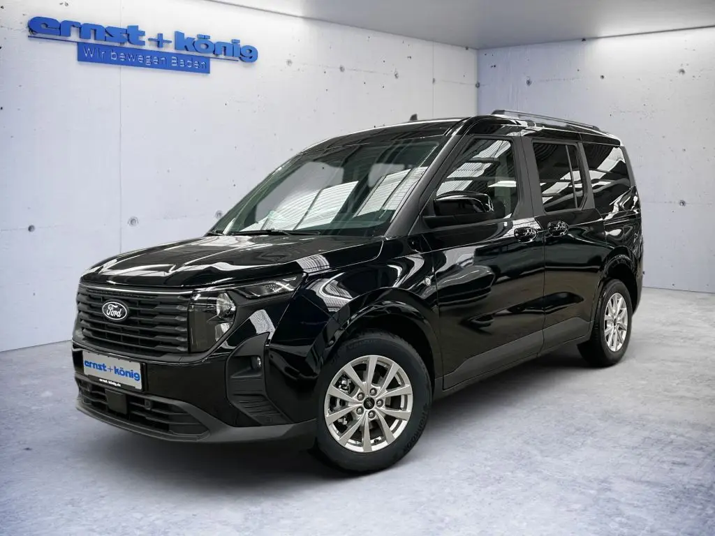 Photo 1 : Ford Tourneo 2024 Essence