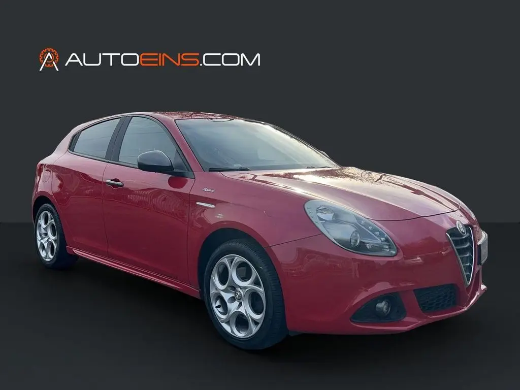 Photo 1 : Alfa Romeo Giulietta 2015 Essence