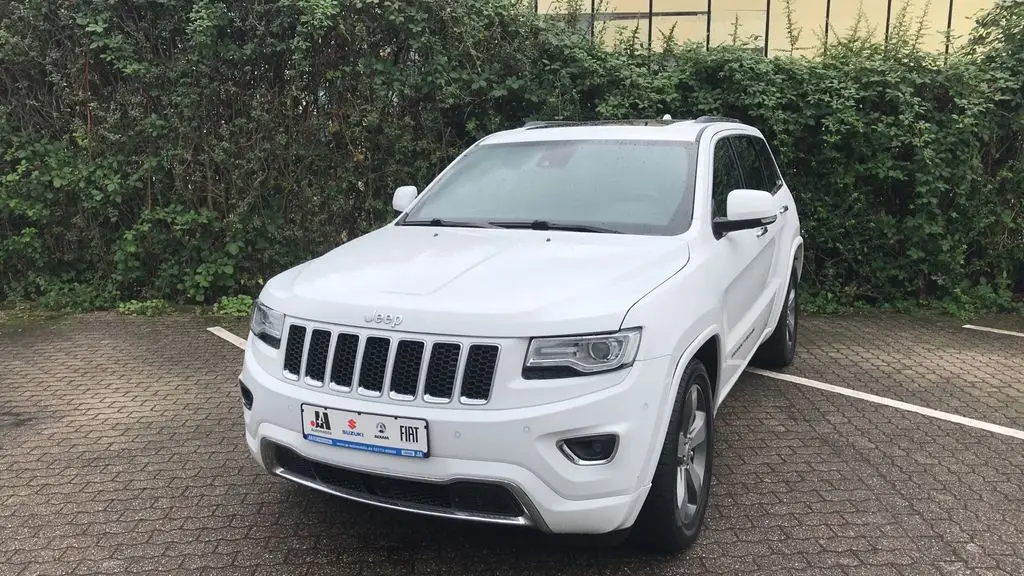 Photo 1 : Jeep Grand Cherokee 2015 Diesel