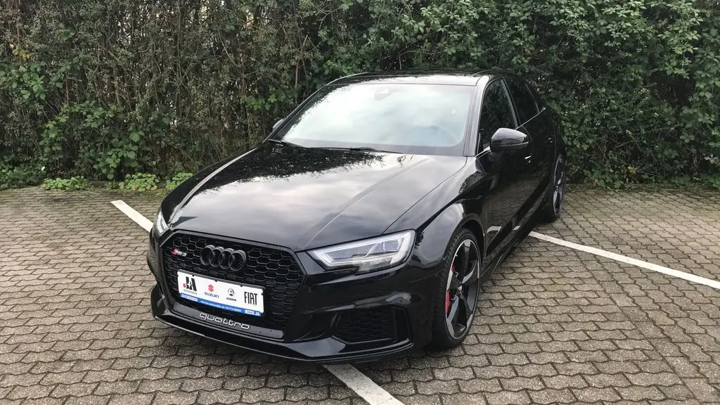 Photo 1 : Audi Rs3 2018 Petrol