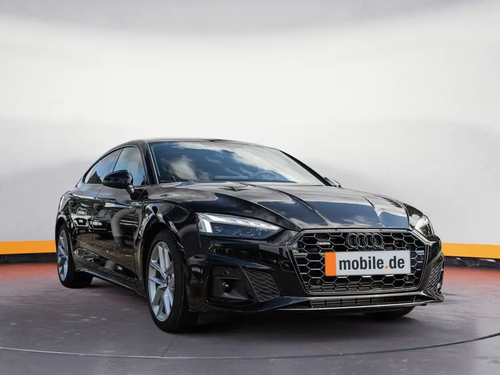 Photo 1 : Audi A5 2024 Petrol