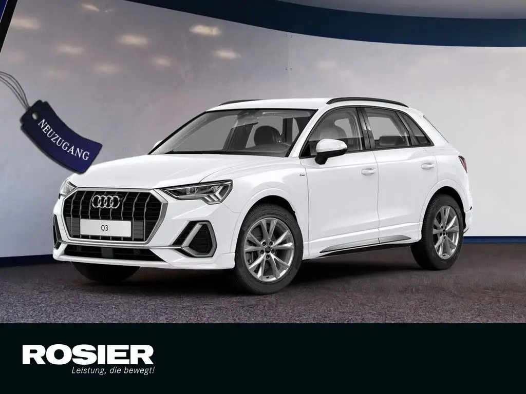 Photo 1 : Audi Q3 2021 Petrol