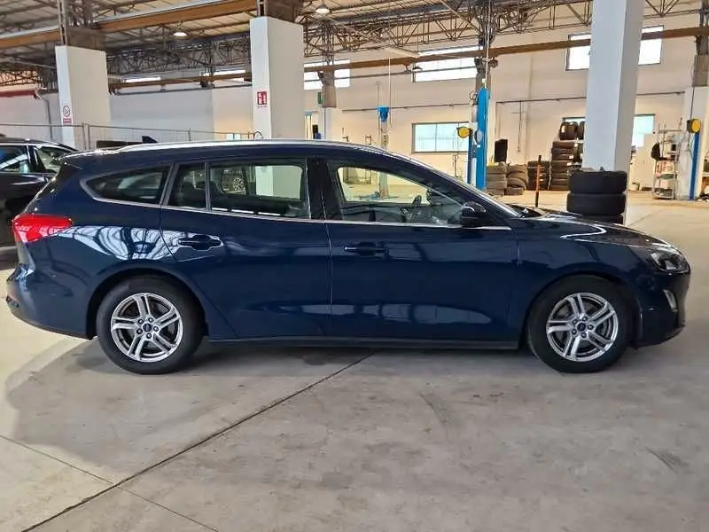 Photo 1 : Ford Focus 2020 Diesel