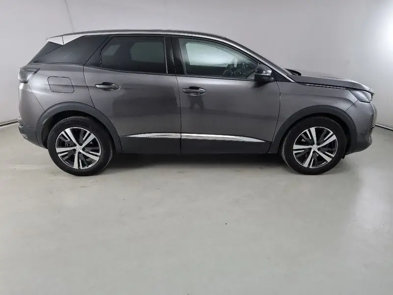 Photo 1 : Peugeot 3008 2022 Diesel