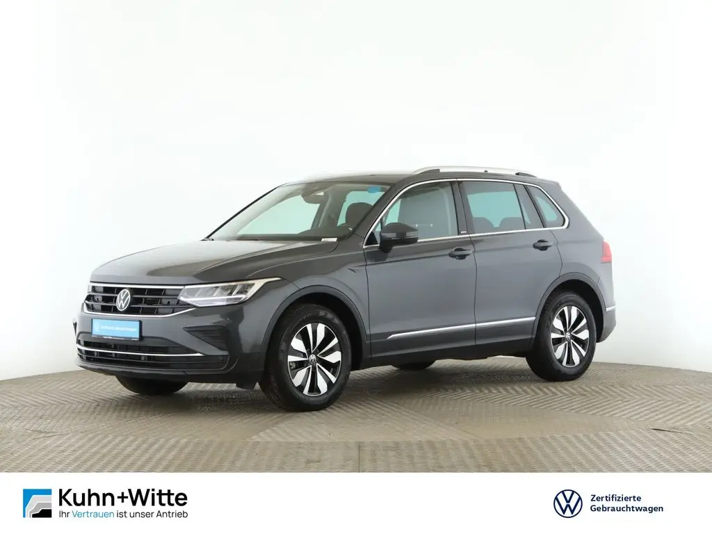 Photo 1 : Volkswagen Tiguan 2023 Petrol