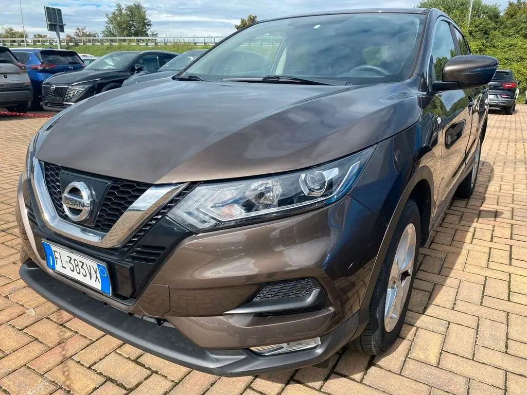 Photo 1 : Nissan Qashqai 2017 Diesel