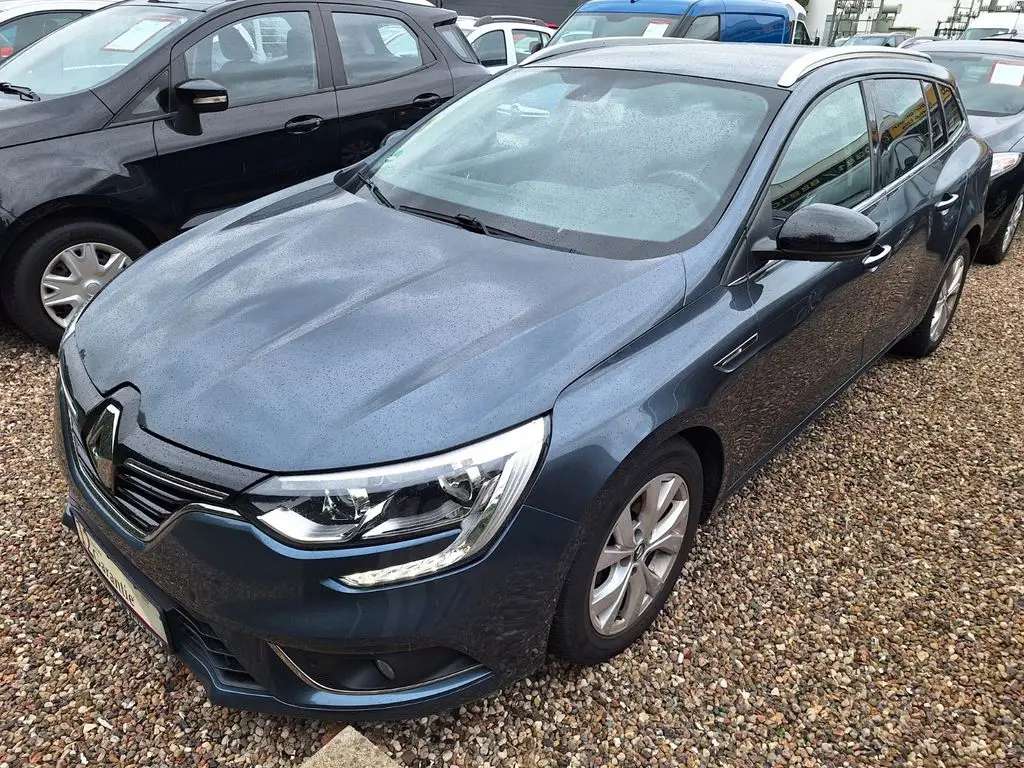 Photo 1 : Renault Megane 2019 Petrol