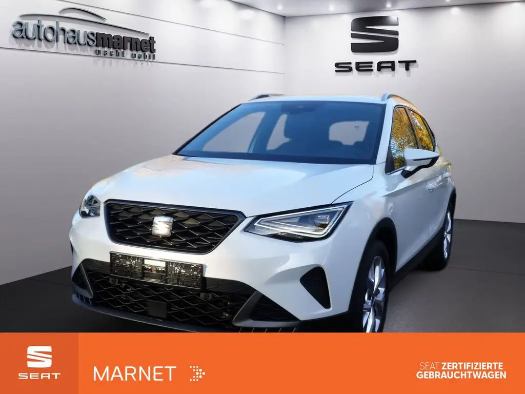 Photo 1 : Seat Arona 2024 Essence